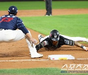 [포토] 김민혁 '3루까지'