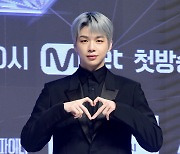 [포토] 강다니엘, '카리스마 넘치는 눈빛'