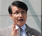 Pastor Choi Jae-young says he ‘will present new evidence showing luxury bag given to First Lady was for soliciting’