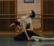 [Herald Interview] Korean ballet sensation Jeon Min-chul pours his heart into dancing