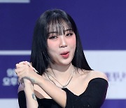 이영지, 더시즌즈의 최연소 MC