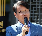 검찰 수심위, 명품백 전달 '최재영 기소' 권고…8대7 의견