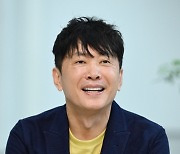 “사람의 뿌리에 닿고자 노력…그 수혈로 시인이 되고자 했다”