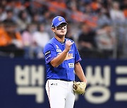 [ST포토] 역전타 허용한 김서현