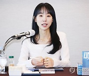 문학교수서 소설가 변신 우신영 "책상물림 부채감 덜고 싶었죠"