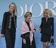 France Fashion Dior 25 Photo Call