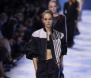 France Fashion Christian Dior 25