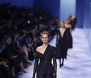 France Fashion Christian Dior 25