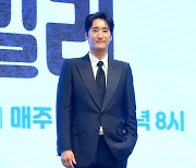 [포토] 신현준, '멋지게 슈트 입고~'