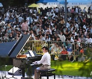 가을밤 재즈 향연, 오감으로 '수재페 100배 즐기기'