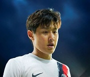 "1년 만에 인기 폭발" 이강인, 돈보다 PSG 택했다..."천문학적 제안 2개 거절→PSG에 자기 흔적 남길 것"