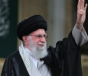 IRAN POLITIC KHAMENEI