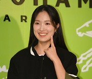 [포토] 김혜윤 ‘볼 콕!’