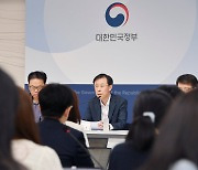 올해도 30조 세수펑크… 법인세만 15조 결손