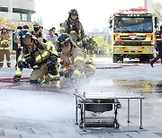 전기차 화재 확산 막는다…‘무인 소방로봇’ 공동개발