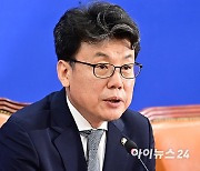 진성준, '금투세 폐지론' 반박…"시행이 예측성 높여"