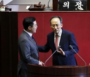 野서미화 “한석훈 연임 부결은 사필귀정”…與 “사기꾼 민주당”