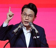 윤상현 “윤한갈등 증폭시킨 측근들…막말의 모라토리엄 선언해야”