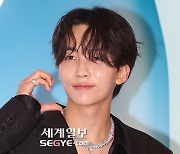 세븐틴 정한, 오늘(26일) 軍 대체 복무 시작…팀 내 첫 병역 의무