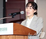 "2030년까지 100% 재활용 소재로 포장재 전환"…로레알의 탈플라스틱