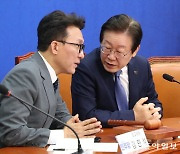 금투세 유예 가닥 이재명, 당론 결정 미루며 혼란… 왜?