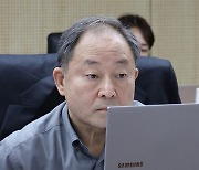 ‘국힘 추천’ 한석훈 인권위원 연임 제동…인권단체들 “상식적 결정”