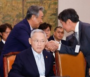 직원들 폰 사고 법카 흥청망청…엉망진창 체육계 [혈세 누수 탐지기⑫]