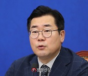 박찬대 “개 한 마리 60만원 지원은 되고, 국민 25만원 지원은 안되나”