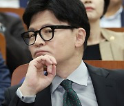 "뺨 한대 때리고 싶어"…한·윤, '용산 만찬'에도 '불협화음' 여전