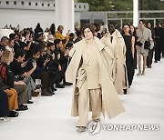 France Fashion Issey Miyake 25