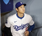 오타니, MLB 아시아 선수 단일시즌 최다 도루 신기록…54호 홈런도