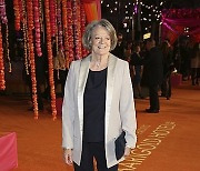 Obit Maggie Smith