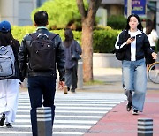 "아침은 가을, 낮에는 여름"… 대전·세종·충남, 낮 최고 27-30도