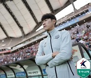 “불규칙 바운드 너무 심했어...” 서울 원정 0-1 석패 김은중 감독 “잔디가 좋았다면 득점 나왔을 것” [MK현장]