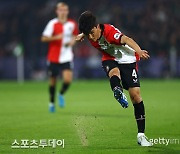 '황인범 풀타임 소화' 페예노르트, 네이메헨과 1-1 극적 무승부