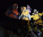 남상익·김덕진, 세계 8번째 고봉 마나슬루 '역대 최고령 등정'