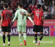 [ACLE 리뷰] 中 최강팀 잡았다! '골잔치' 포항, 상하이 하이강에 3-0 완승→3연승 질주