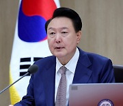 [속보]尹 "체코 원전 '덤핑 수주'란 공격은 부당"