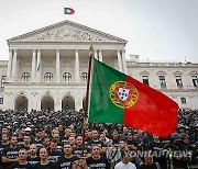 PORTUGAL FIREFIGHTERS DEMONSTRATION