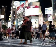 "이러시면 안됩니다"…日 '고객 갑질' 조례 첫 제정