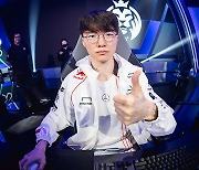 [롤드컵] T1, '우승 후보' LPL 1번 시드 BLG 잡고 2승 1패 그룹 합류