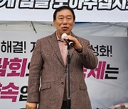 "정원도시박람회 삭감 예산 살려달라"…최민호 세종시장 단식 시위 '돌입'