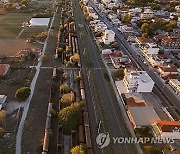 GREECE  PHOTO SET TRAINS