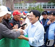 강기정 광주시장 첨단대상파크 골프장 개장식 참석