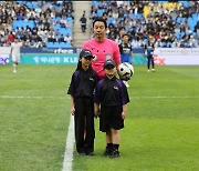 인천 유나이티드, '세계 최대 특송 회사' 페덱스와 2년 연속 후원 협약 체결