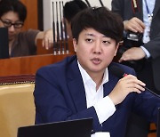 [단독] 우편 손익 악화에…우체국 연금자산도 2027년 고갈 전망