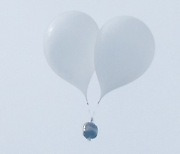 NK resumes trash balloon campaign, 25th launch this year