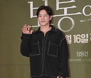 이규형 ‘반가워요’ [MK포토]