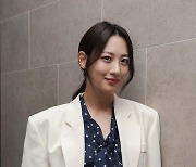 수현, '이혼' 타격 없는 열정 "순종적인 여배우 NO…쉴 시간 없다" [인터뷰 종합]