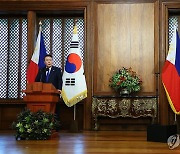 尹대통령, 필리핀 국빈방문 마치고 싱가포르 향발